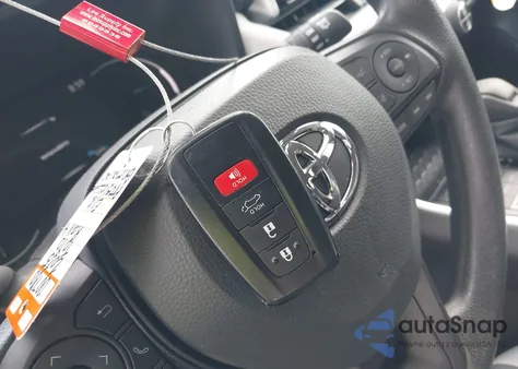 2025 Toyota Rav4 Xle z USA, uszkodzony, nr VIN 2T3W1RFV1SC329319